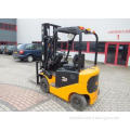 2.5 Ton Four Wheel Electric Forklift Truck For Airport / Co